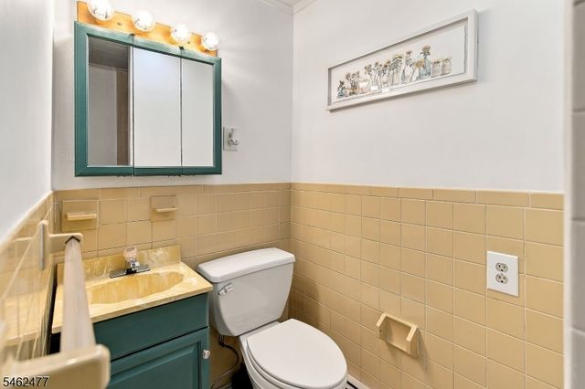 15 Boyle Pl, Elizabeth City, NJ 07202