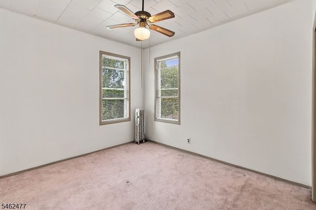 15 Boyle Pl, Elizabeth City, NJ 07202