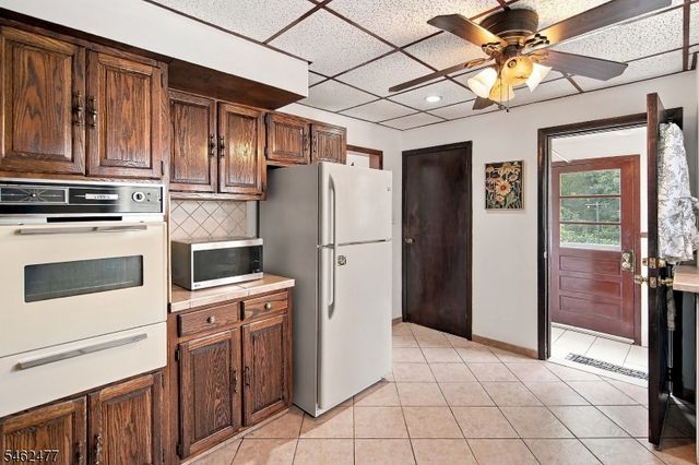 15 Boyle Pl, Elizabeth City, NJ 07202