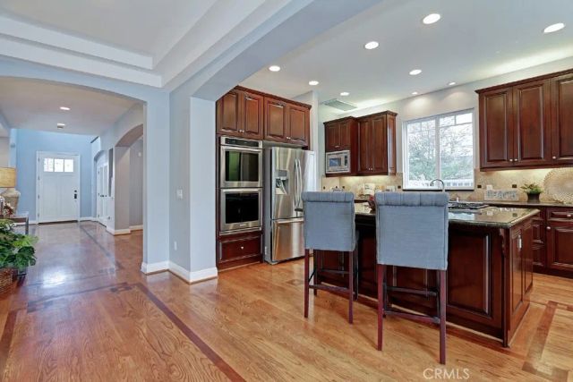 1740 2nd Street, Manhattan Beach, CA 90266