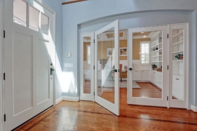1740 2nd Street, Manhattan Beach, CA 90266