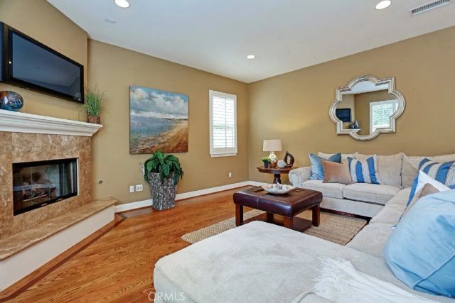 1740 2nd Street, Manhattan Beach, CA 90266
