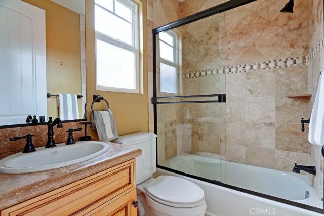 1740 2nd Street, Manhattan Beach, CA 90266