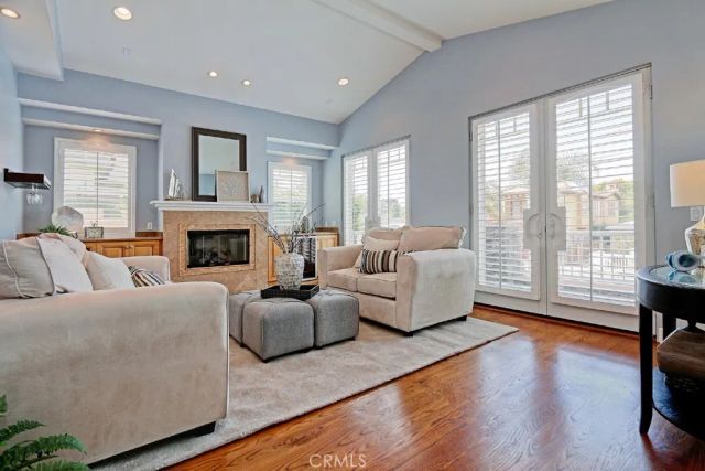 1740 2nd Street, Manhattan Beach, CA 90266