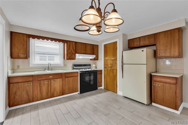 114 Norman Drive, Cheektowaga, NY 14043