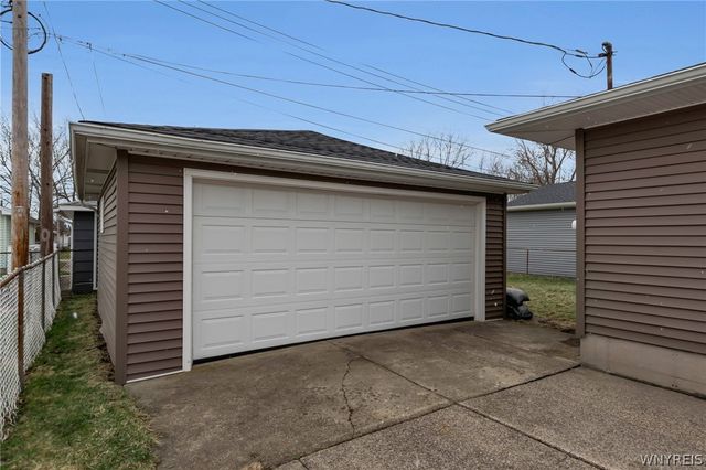 114 Norman Drive, Cheektowaga, NY 14043