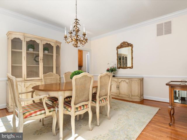 8105 HADDINGTON CT, Fairfax Station, VA 22039