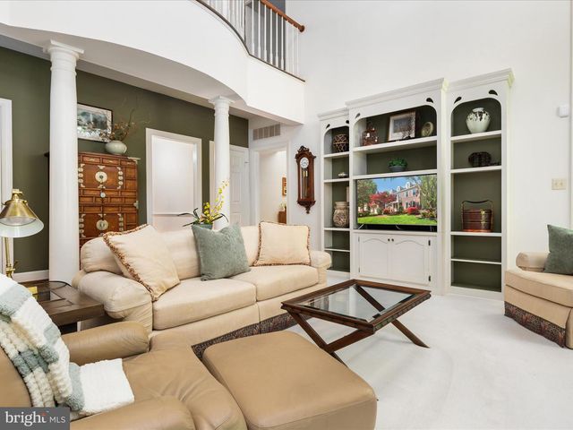 8105 HADDINGTON CT, Fairfax Station, VA 22039