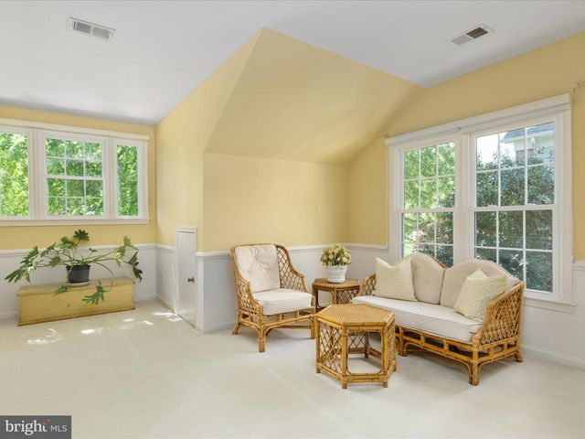 8105 HADDINGTON CT, Fairfax Station, VA 22039
