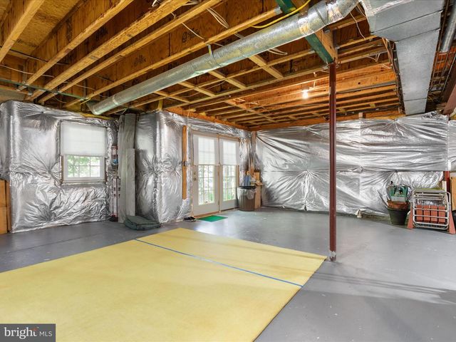 8105 HADDINGTON CT, Fairfax Station, VA 22039