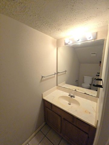 15625 Weldon Drive, Houston, TX 77032