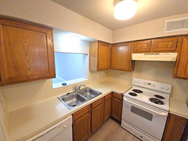 15625 Weldon Drive, Houston, TX 77032