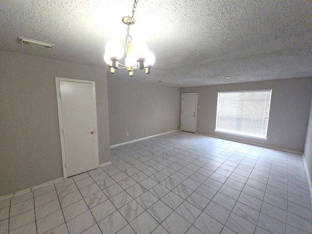 15625 Weldon Drive, Houston, TX 77032