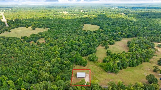 9006 County Road 43200, Powderly, TX 75473