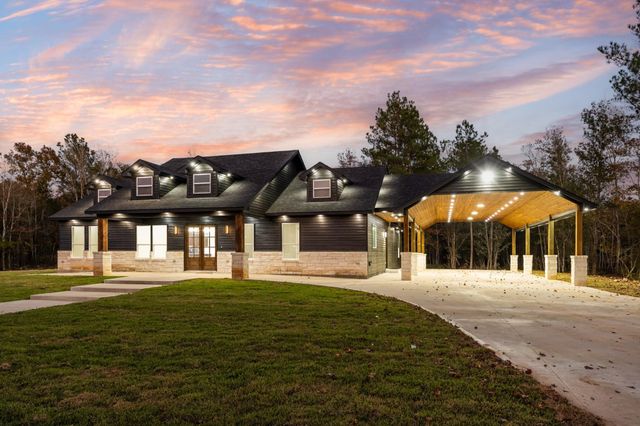 2199 County Road 301 N, Dayton, TX 77535