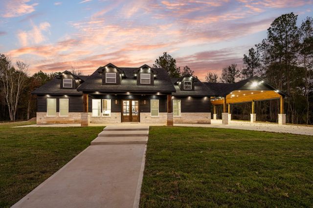 2199 County Road 301 N, Dayton, TX 77535