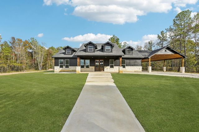 2199 County Road 301 N, Dayton, TX 77535