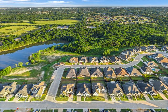 2837 Midlake Drive, Midlothian, TX 76065