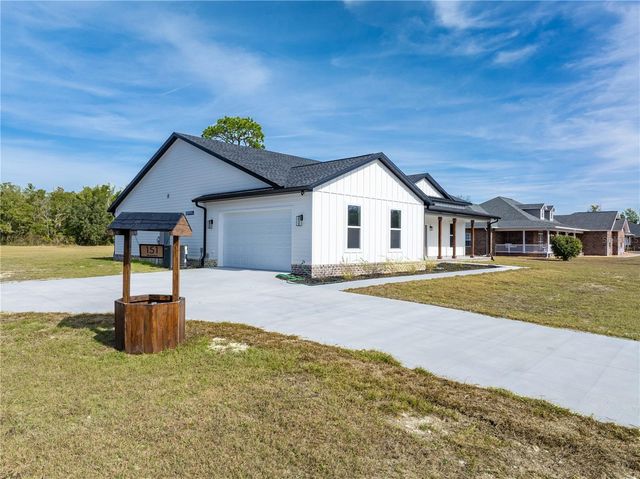 151 SW SCOTT PLACE, Lake City, FL 32024