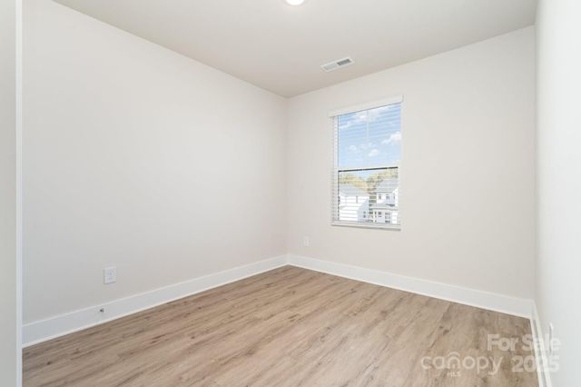 114 Silverwood Court, Mooresville, NC 28115