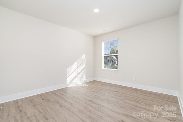 114 Silverwood Court, Mooresville, NC 28115