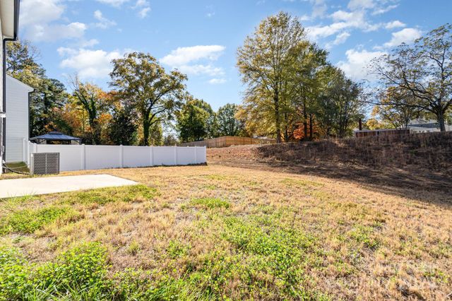 114 Silverwood Court, Mooresville, NC 28115