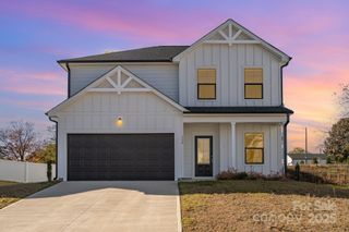 114 Silverwood Court, Mooresville, NC 28115