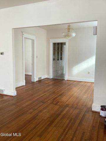 467-469 Cedar Street, Schenectady, NY 12306