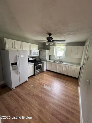 1342 Hickory St, Louisville, KY 40217