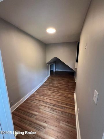 1342 Hickory St, Louisville, KY 40217