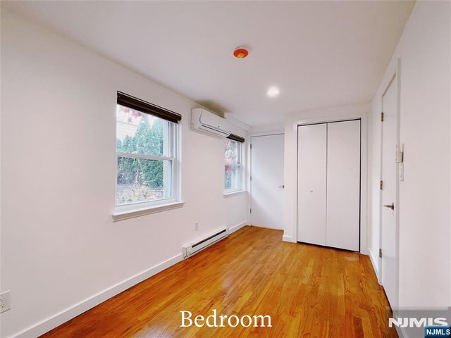 327 Undercliff Avenue 1, Edgewater, NJ 07020
