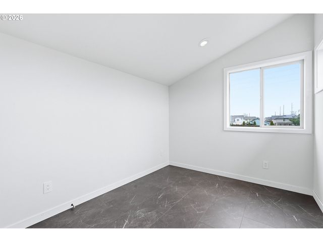 21280 Sw BASELINE Rd, Beaverton, OR 97003