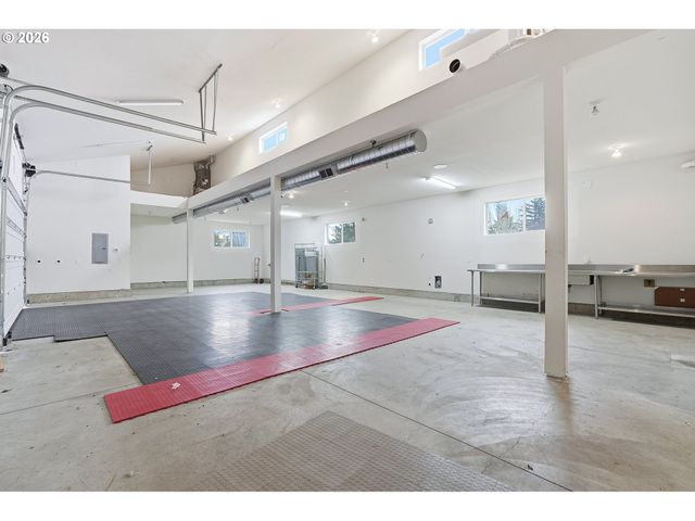 21280 Sw BASELINE Rd, Beaverton, OR 97003