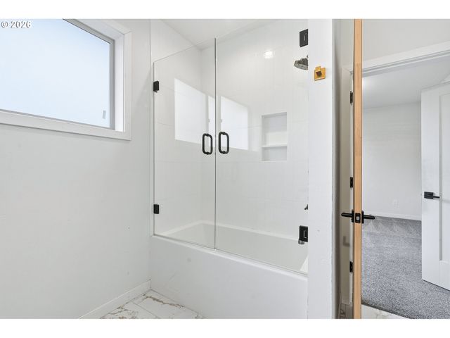 21280 Sw BASELINE Rd, Beaverton, OR 97003