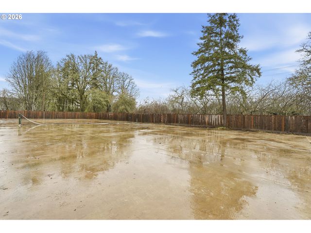 21280 Sw BASELINE Rd, Beaverton, OR 97003