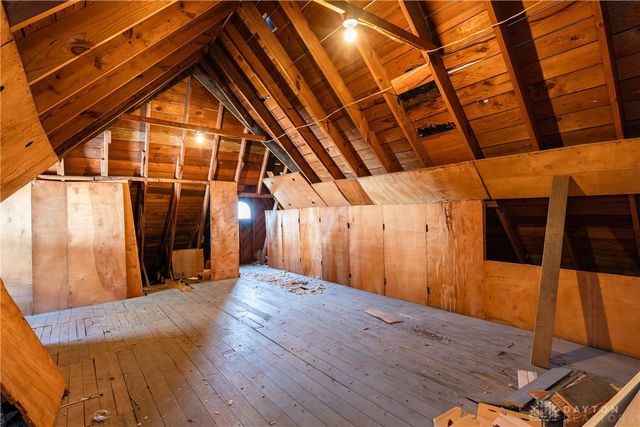 1221 Arbor Avenue, Dayton, OH 45420