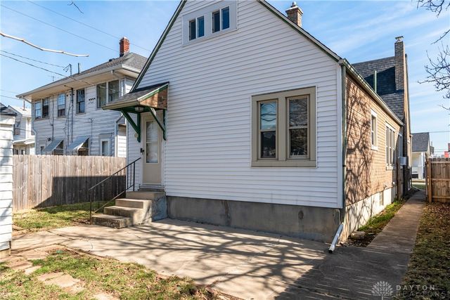 1221 Arbor Avenue, Dayton, OH 45420