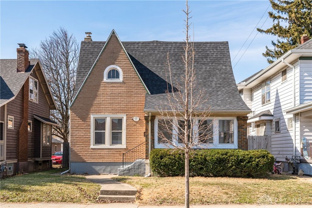 1221 Arbor Avenue, Dayton, OH 45420