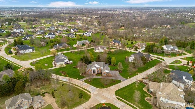 248 Camelot Drive, Weldon Spring, MO 63304