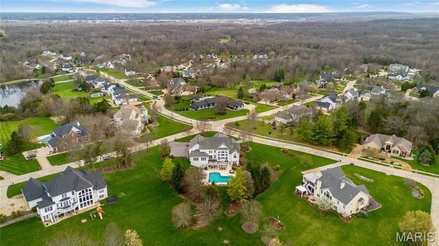 248 Camelot Drive, Weldon Spring, MO 63304