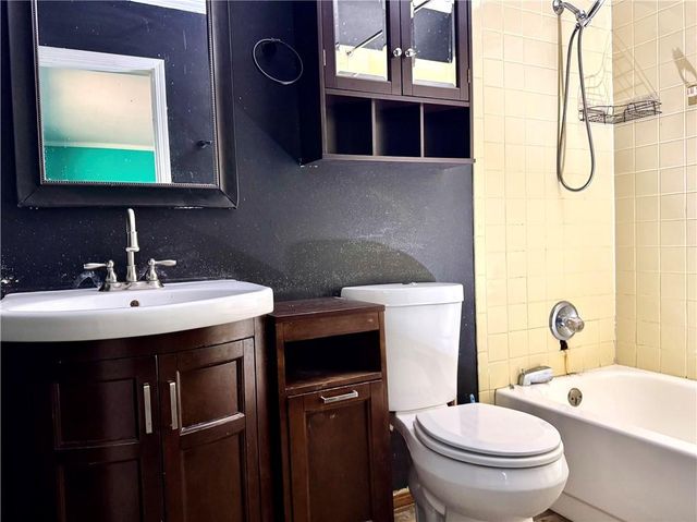 5187 Somerset W Drive, Mobile, AL 36619