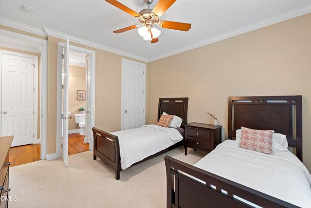 400 Allenhurst Place, Cary, NC 27518