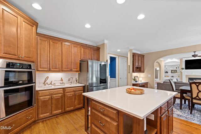 400 Allenhurst Place, Cary, NC 27518