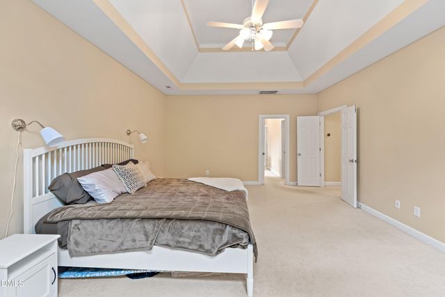 400 Allenhurst Place, Cary, NC 27518