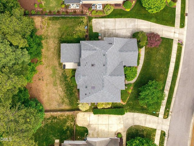 400 Allenhurst Place, Cary, NC 27518