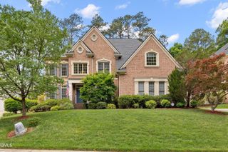 400 Allenhurst Place, Cary, NC 27518