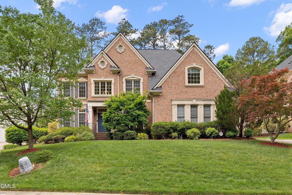 400 Allenhurst Place, Cary, NC 27518