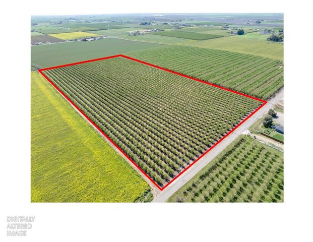 1613 Fig Ave, Patterson, CA 95363