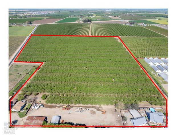 1613 Fig Ave, Patterson, CA 95363