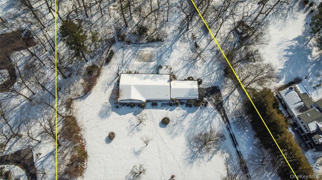 22 Wenwood Drive, Glen Head, NY 11545